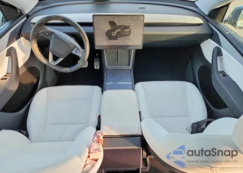 2026 Tesla Model Y z USA, uszkodzony, nr VIN 7SAYGDEE4TA393162